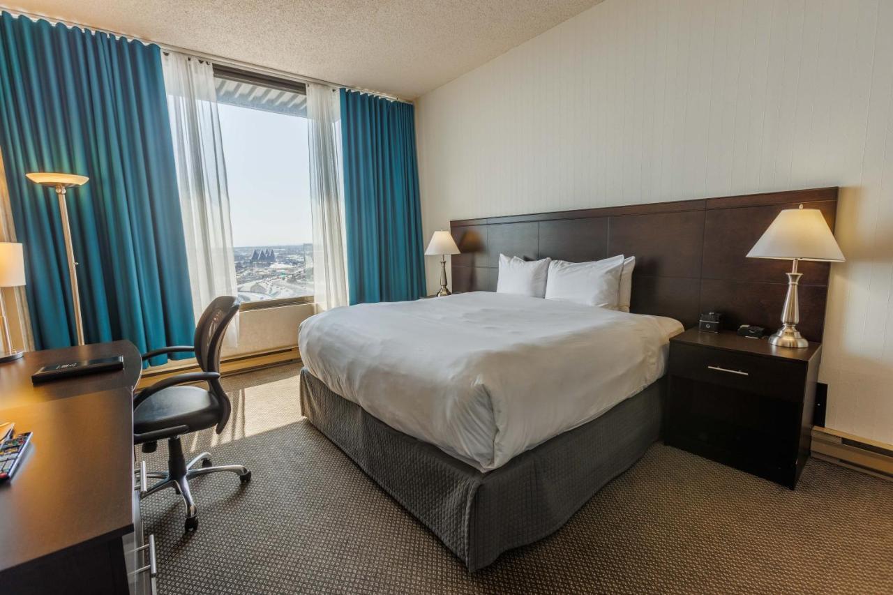 Travelodge By Wyndham Quebec City Hotel & Convention Centre Екстериор снимка